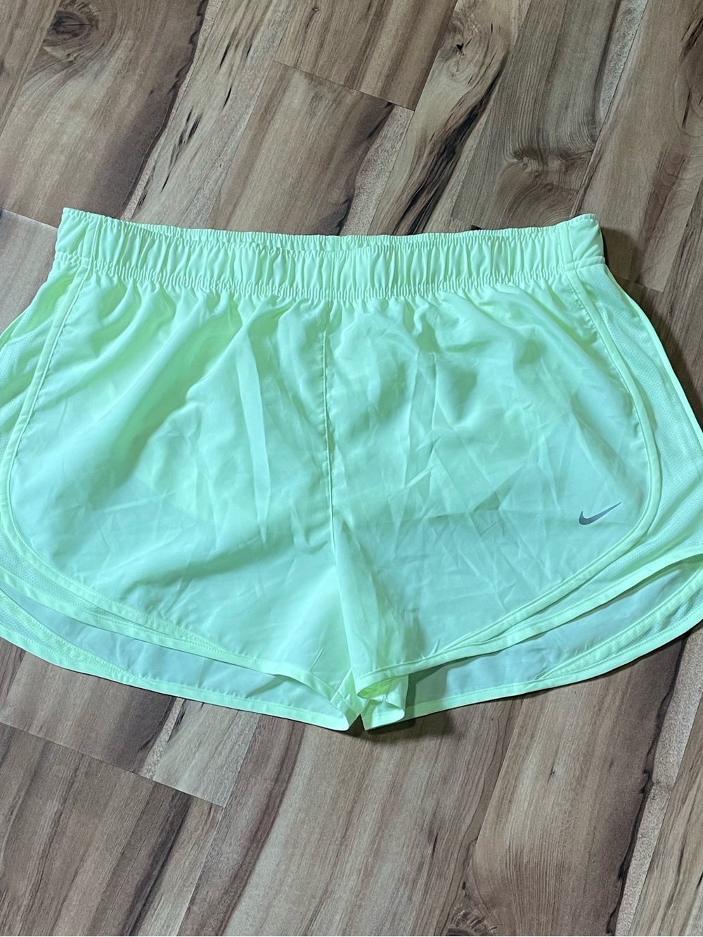 Nike Tempo Women's Dri-FIT Mid-Rise Brief-Lined Running Shorts XL